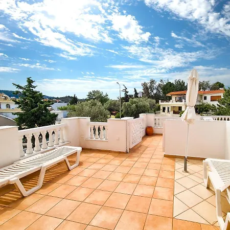 Colonial Studio/apartment *