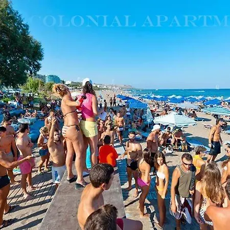 Colonial Studio/apartment Daire