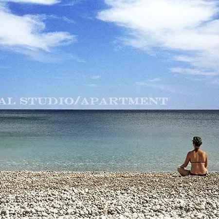 Colonial Studio/apartment Apartman