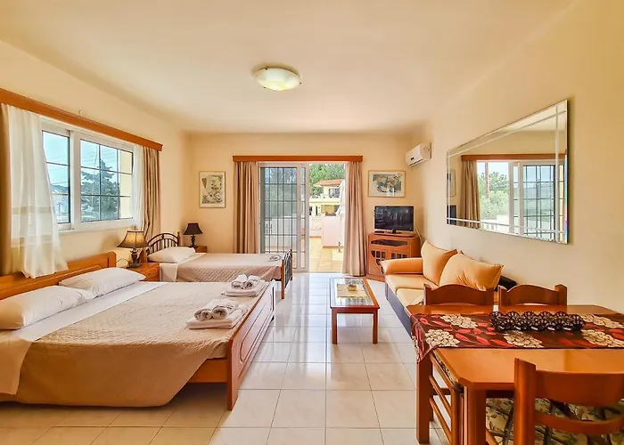 Colonial Studio/apartment *